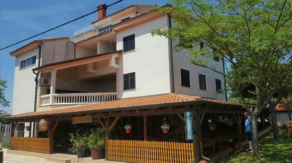 סבודרייה Apartments Valfontane מראה חיצוני תמונה